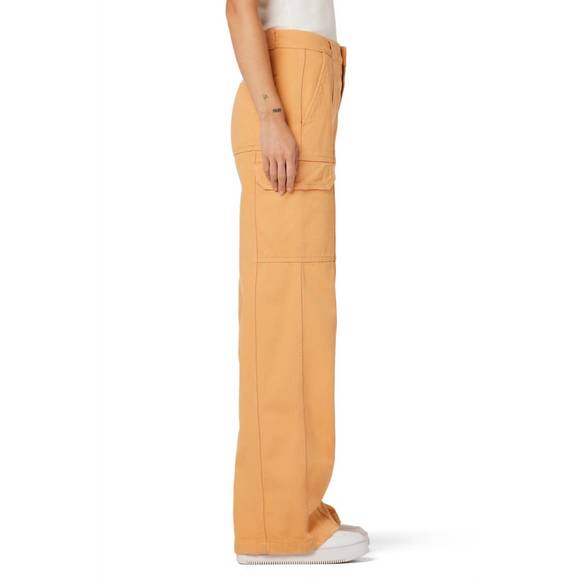 NEW HUDSON high-rise wide leg cargo pant in clay - Picture 2 of 5